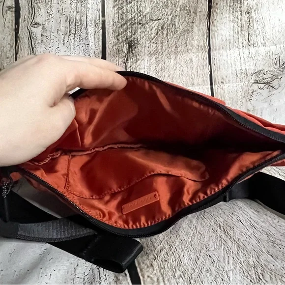Lululemon Canyon Orange Belt Bag - Picture 7 of 12